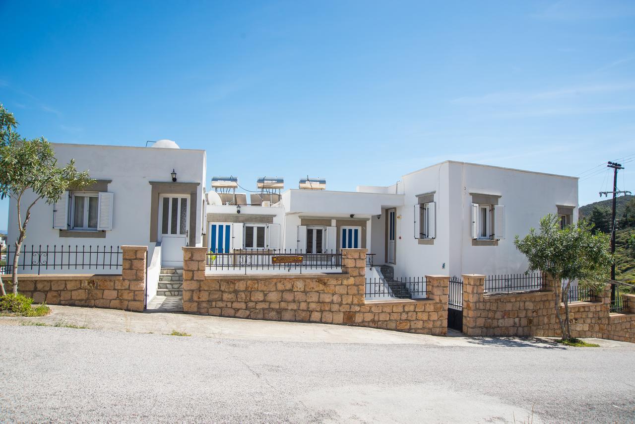 Captain Manos Studio Apartments Grikos Bay  Екстер'єр фото